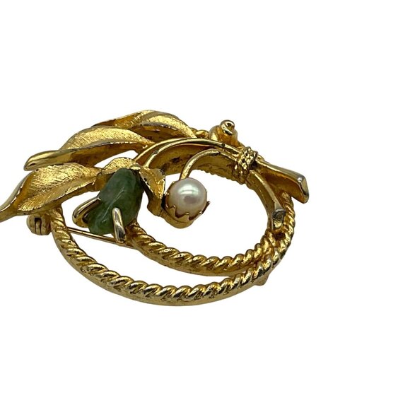Sarah Coventry Gold Tone Floral Wreath Jade & Pearl VTG Brooch w/Safety Clasp - Picture 4 of 5